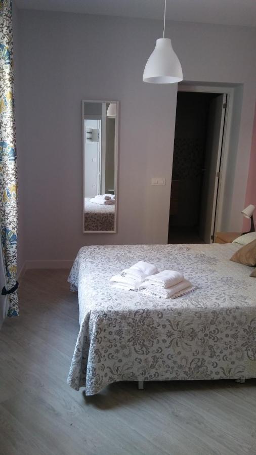 Apartamentos La Encarnacion III Los Alcázares Eksteriør bilde